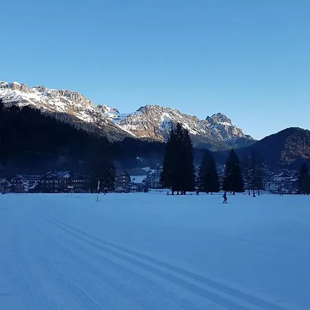 Casa Mowgli - Sussy شقة فالكادي